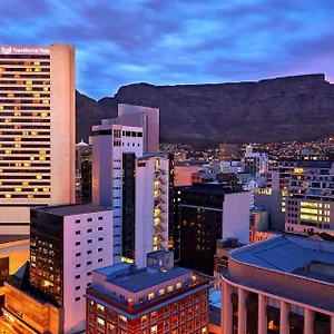 Southern Sun Cape Sun 4* Kaapstad